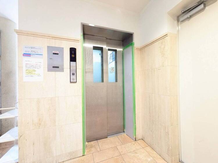 その他 エレベーター完備のため荷物が多くなっても安心。