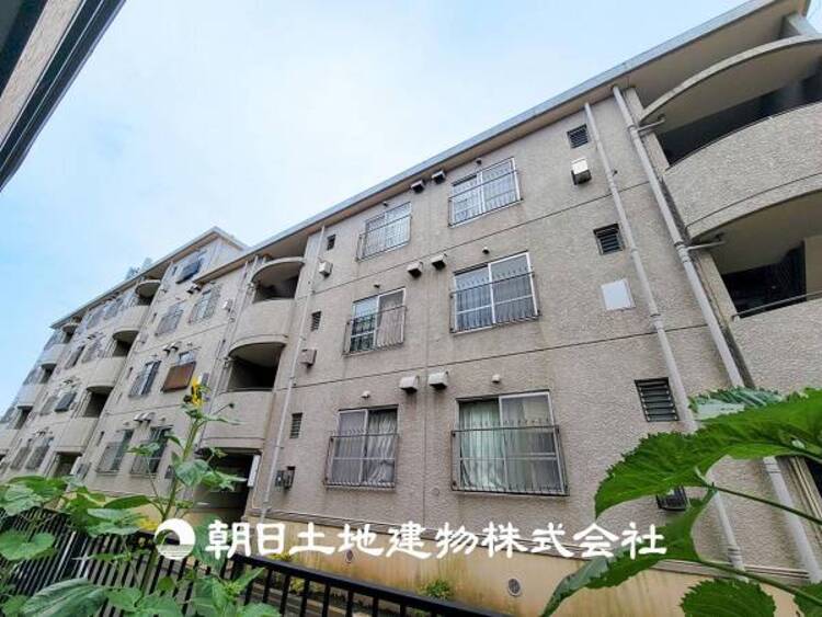 外観 【外観写真】 特別な空間はたくさんの光を浴び、風を感じ、暮らしの時間を豊かにしてくれます。