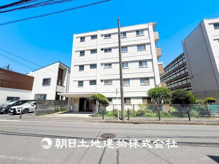 外観 【外観写真】時間のゆとりと空間、暖かな陽光がもたらす光と風を独占してください。新しい暮らしが始まります。