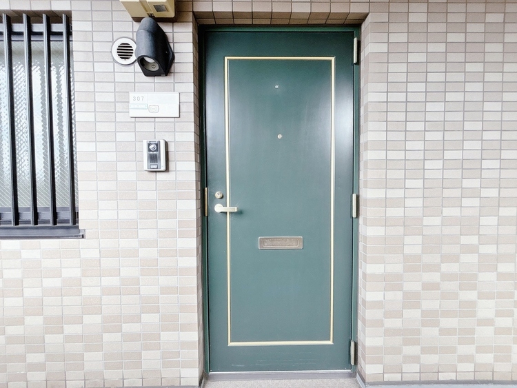 玄関 玄関を開ければ、そこは安らぎのご自宅。