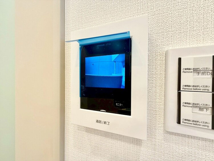 その他 誰が来てもわかる様にモニター付きインターホンを設置。