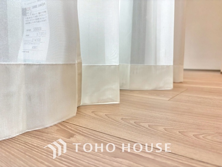 内装 ※生成AIによるイメージです。家具・小物は販売価格に含まれません。忙しい朝でも、しっかり家族が揃って食事をして頂けるゆとりある大きさのダイニングスペース。