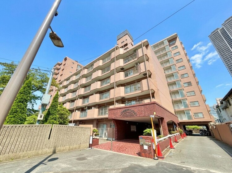 外観 資料には掲載していない情報が、現地にはたくさんあります。是非一度、現地をご確認ください。