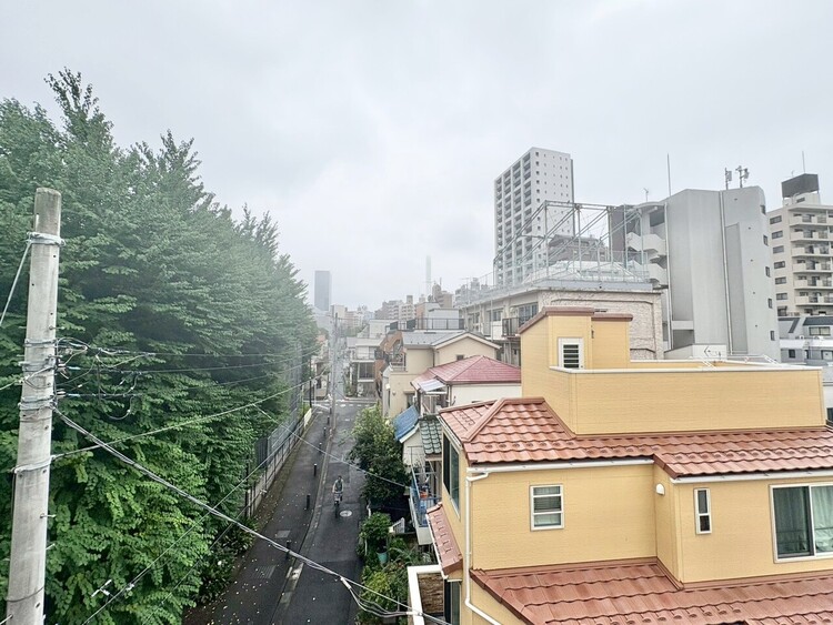 その他 眺望や窓からの景色が良いと、家で過ごす時間も快適です。