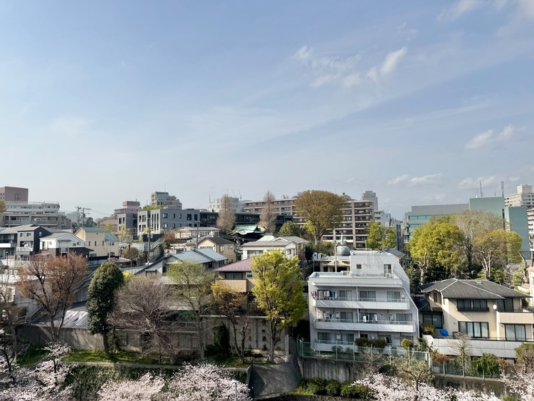その他 眺望や窓からの景色が良いと、家で過ごす時間も快適です。