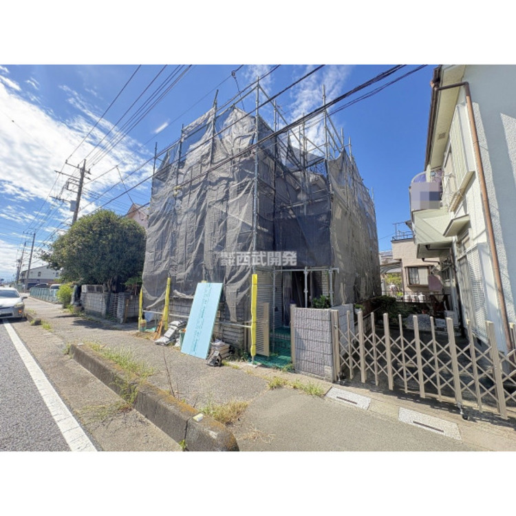 外観 リフォーム中