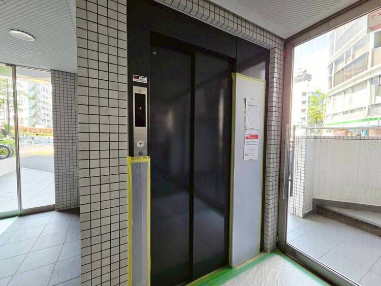 その他 エレベーター完備のため荷物が多くなっても安心。