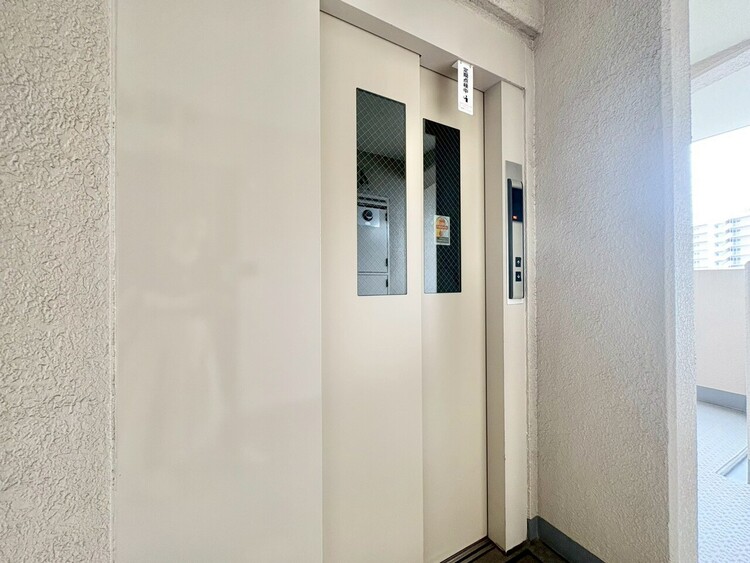 その他 エレベーター完備のため荷物が多くなっても安心。
