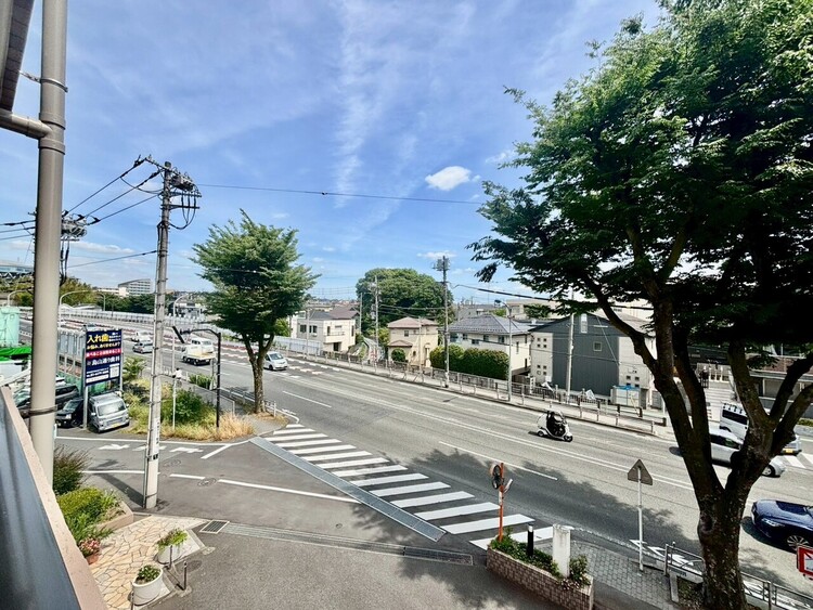 その他 眺望や窓からの景色が良いと、家で過ごす時間も快適です。