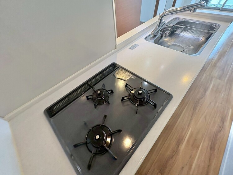 その他 使いやすくスタイリッシュなキッチン空間になっております。