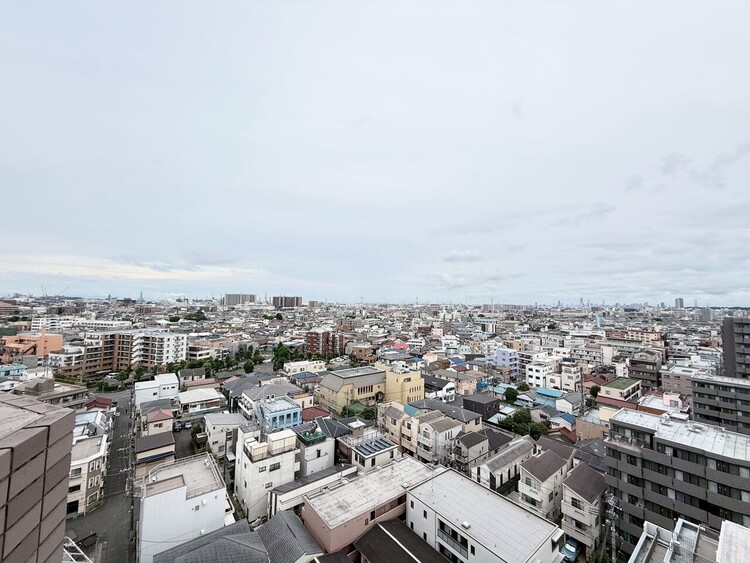 その他 眺望や窓からの景色が良いと、家で過ごす時間も快適です。