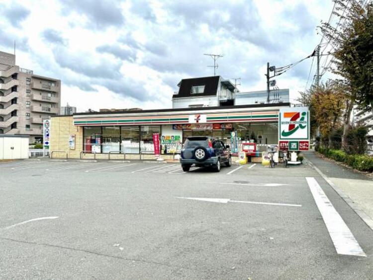 周辺 セブンイレブン 八王子下柚木2丁目店迄220