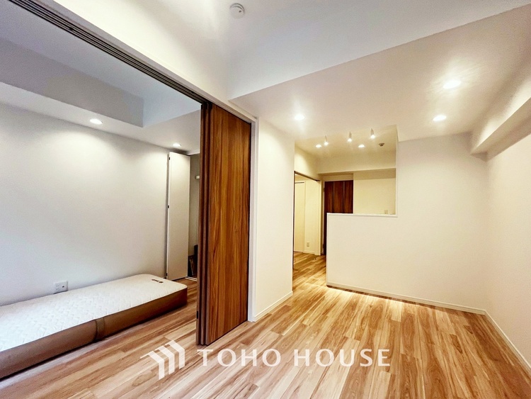 内装 【LIVING】◆Sunshine◆光が燦々と入り、いるだけで気持ちいい。「開放的でゆとりあるお部屋です。」