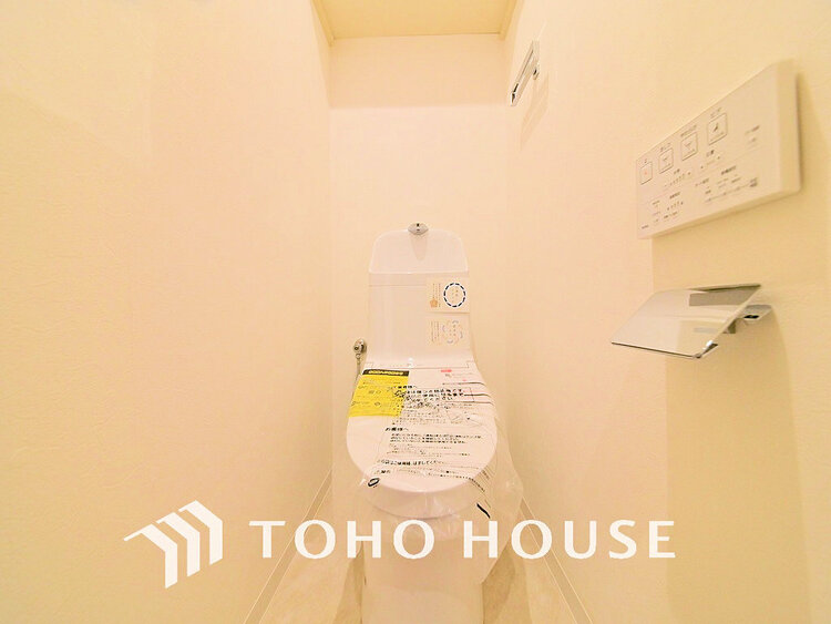 トイレ トイレには快適な温水洗浄便座付