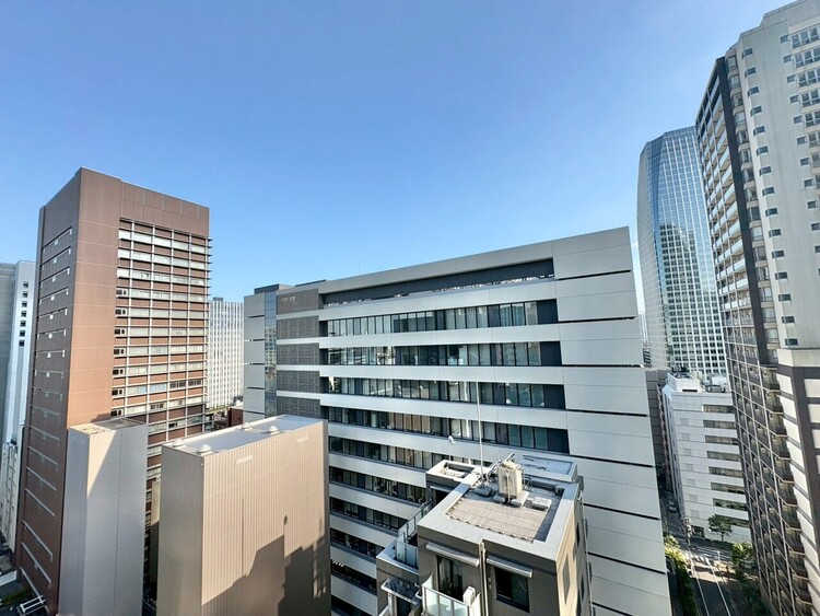 その他 眺望や窓からの景色が良いと、家で過ごす時間も快適です。