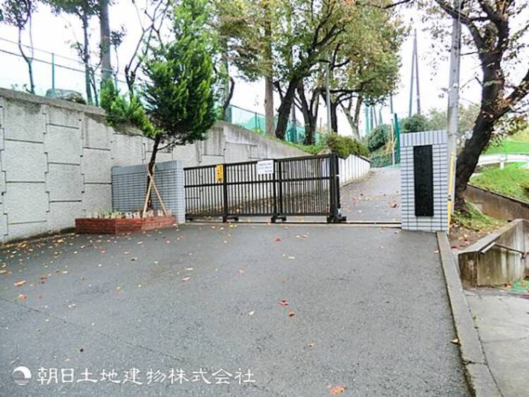 周辺 横浜市立早渕中学校3200ｍ