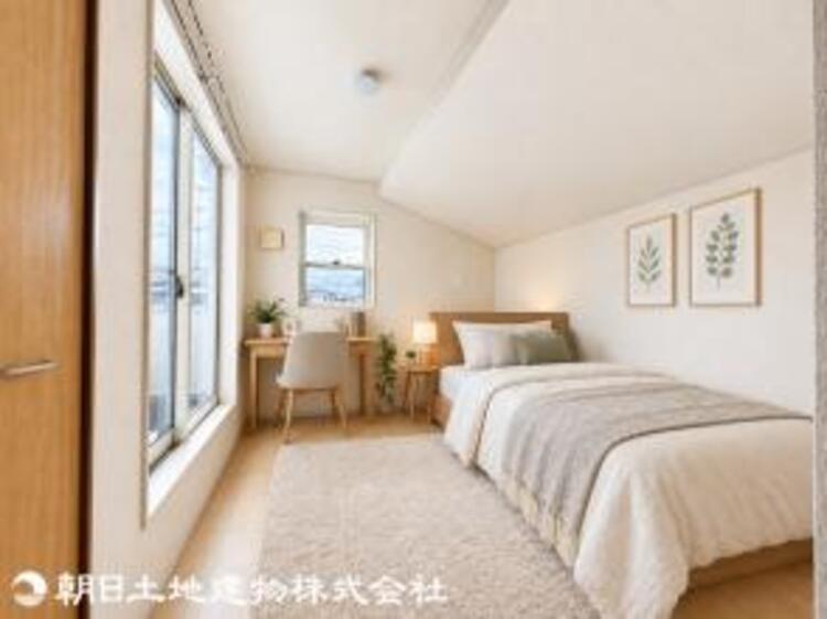 内装 大きな窓からたっぷりの気持ち良い朝日を受けて、目覚めの良い健康的な朝を迎えましょう。※本画像はCGで作成しており現地に家具は置かれておりません。また、価格に家具は含まれておりません