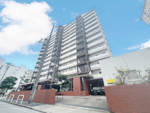 サンライトパストラル八番街Ａ棟の物件画像