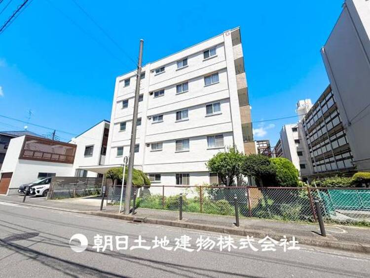 外観 一人で過ごす空間は音楽を聴いたり読書をしたりと趣味を楽しめる空間です。
