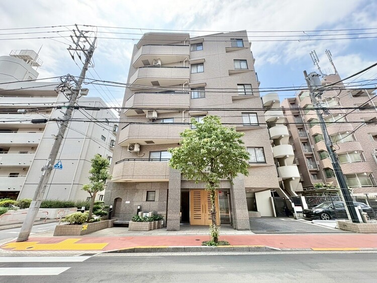 外観 資料には掲載していない情報が、現地にはたくさんあります。是非一度、現地をご確認ください。