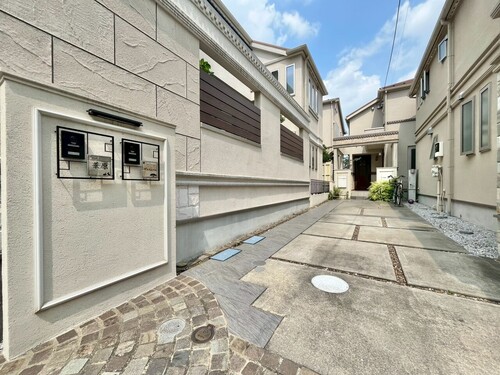 練馬春日町２世帯住宅の物件画像