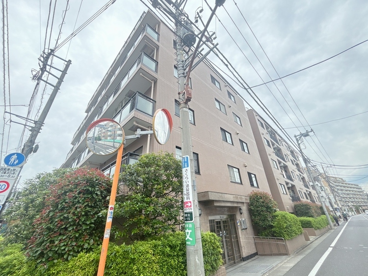 外観 資料には掲載していない情報が、現地にはたくさんあります。是非一度、現地をご確認ください。