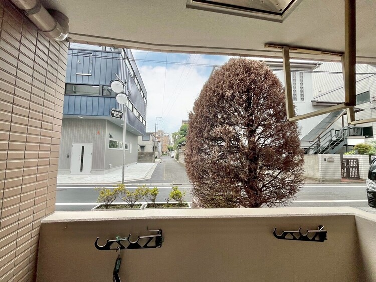 その他 眺望や窓からの景色が良いと、家で過ごす時間も快適です。
