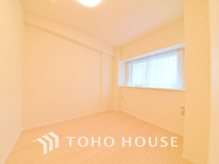 内装 シンプルですっきりとした室内は飽きのこない居心地の良い雰囲気