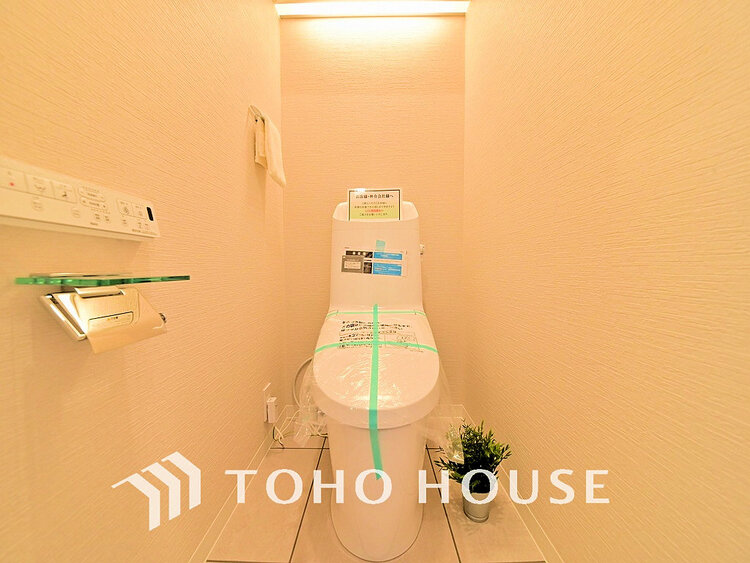 トイレ トイレには快適な温水洗浄便座付