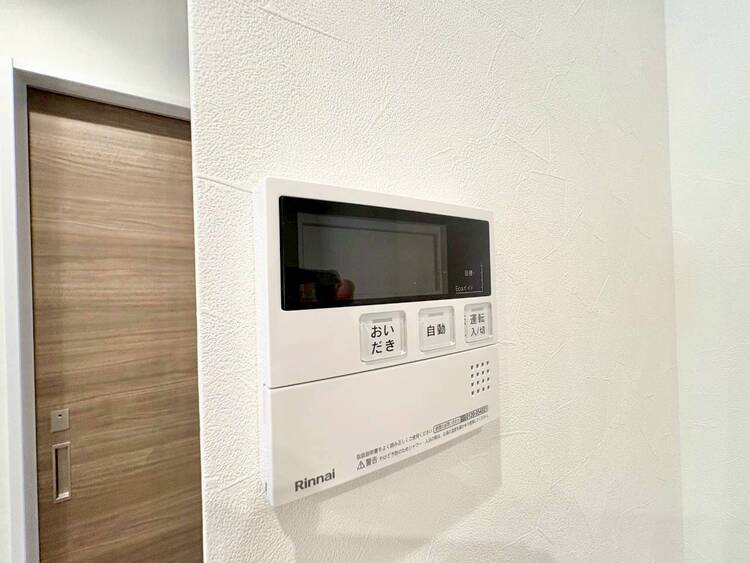 設備 見やすい画面で操作しやすい給湯パネルです。
