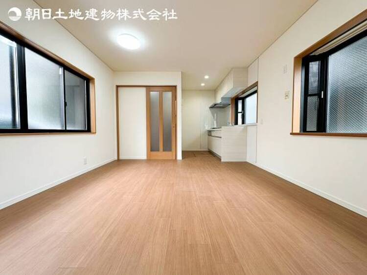 居間 すぐの見学や資料請求など、お気軽にお問い合わせください