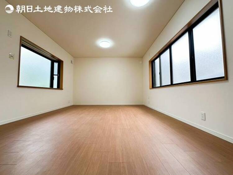 居間 すぐの見学や資料請求など、お気軽にお問い合わせください