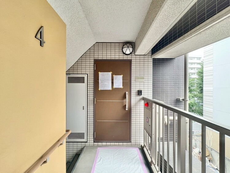 玄関 玄関を開ければ、そこは安らぎのご自宅。