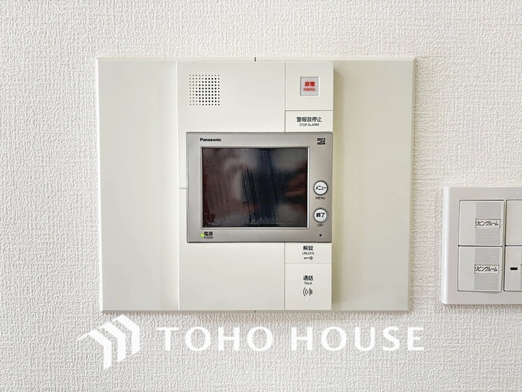 その他 来客が一目でわかるモニター付きインターホン