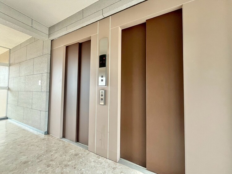 その他 エレベーター完備のため荷物が多くなっても安心。