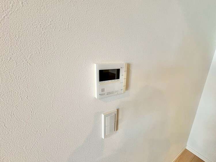 その他 見やすい画面で操作しやすい給湯パネル。