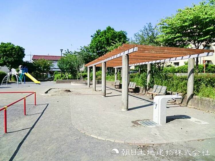 周辺 楽老中公園590ｍ