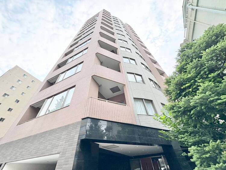 外観 資料には掲載していない情報が、現地にはたくさんあります。是非一度、現地をご確認ください。