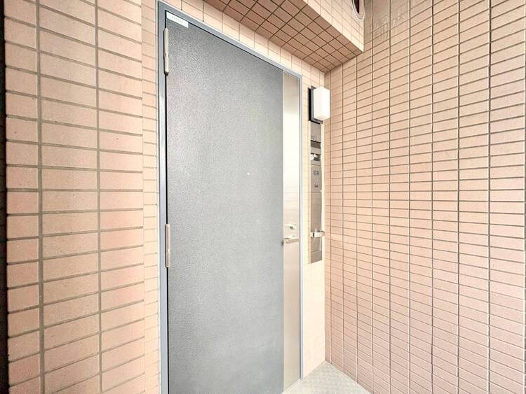 玄関 玄関を開ければ、そこは安らぎのご自宅。
