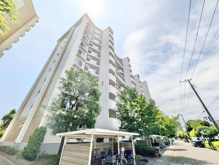 外観 現地に足をお運びいただいた際には、周辺散策などをお勧めいたします。