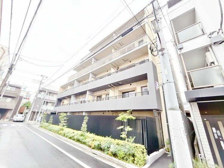 外観 ライフプランニングからローンまで、一貫してご説明させていただきます。お気軽にお問い合わせくださいませ。
