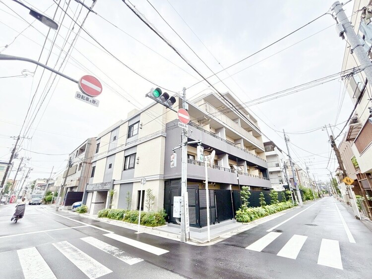 外観 現地に足をお運びいただいた際には、周辺散策などをお勧めいたします。