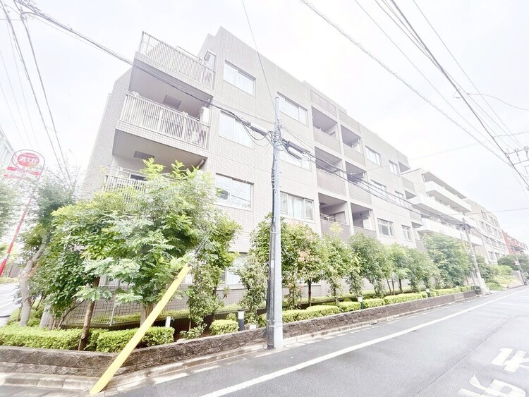 外観 ライフプランニングからローンまで、一貫してご説明させていただきます。お気軽にお問い合わせくださいませ。
