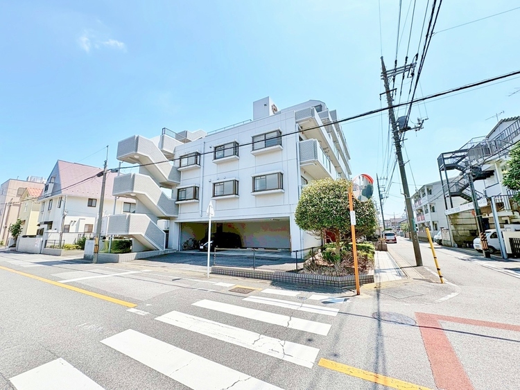 外観 資料には掲載していない情報が、現地にはたくさんあります。是非一度、現地をご確認ください。
