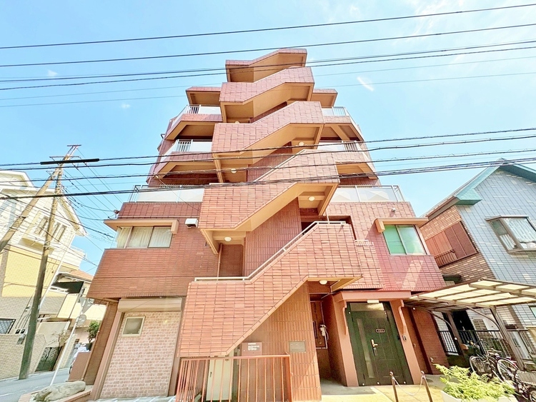 外観 資料には掲載していない情報が、現地にはたくさんあります。是非一度、現地をご確認ください。