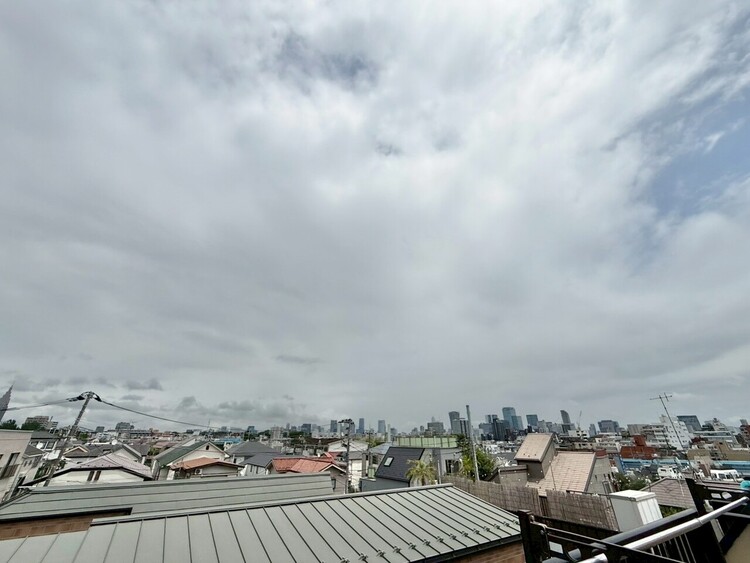 その他 眺望や窓からの景色が良いと、家で過ごす時間も快適です。