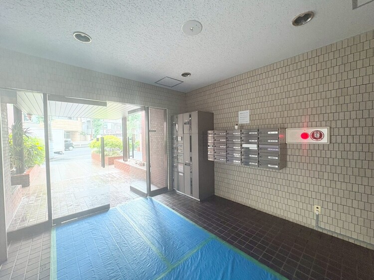 その他 館内は静寂な中が保たれており、管理が行き届いている印象を受けました。