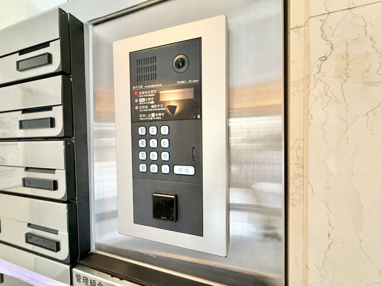 その他 オートロックついていますので、セキュリティ面でも安心です。
