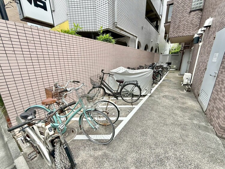 その他 駐輪場も綺麗に整頓されています。※空き状況は都度ご確認下さい。