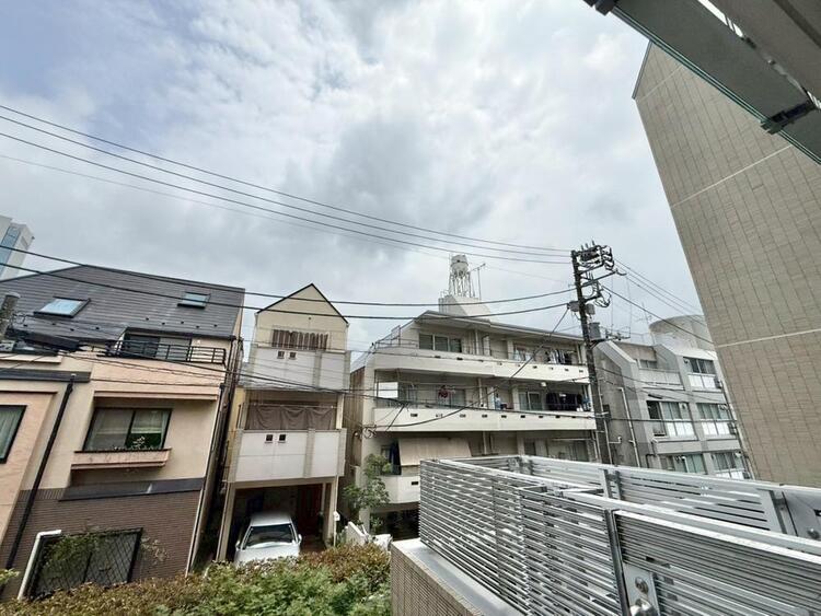 その他 眺望や窓からの景色が良いと、家で過ごす時間も快適です。